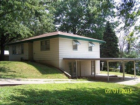 2nd image of 612 Van Brunt Ave