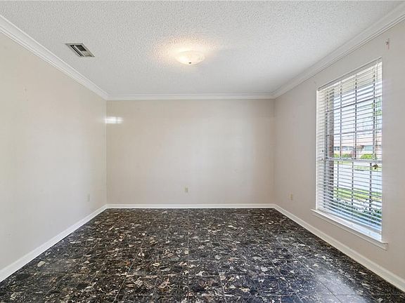 3rd image of 1528 Nursery Ave