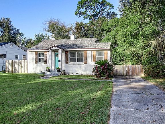 4th image of 1238 Plymouth Pl