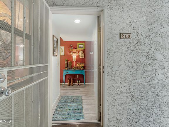 4th image of 2146 W ISABELLA Avenue #216