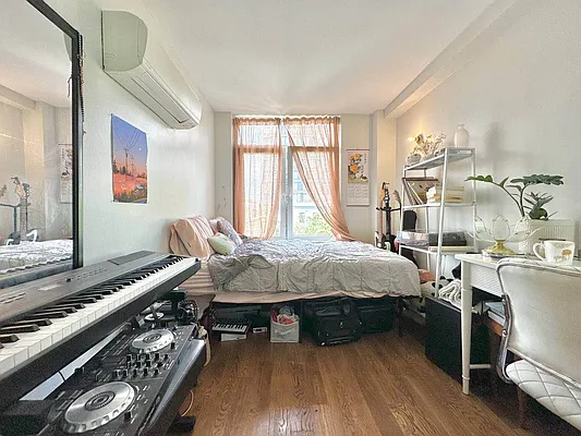 Rented by Doorway NYC, LLC | media 9