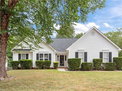 5303 Carriage Woods Dr, Browns Summit, NC, 27214