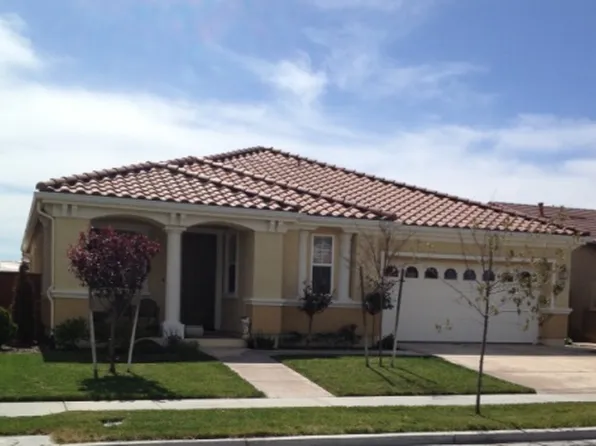 2672 Ortiz Ave, Woodland, CA 95776