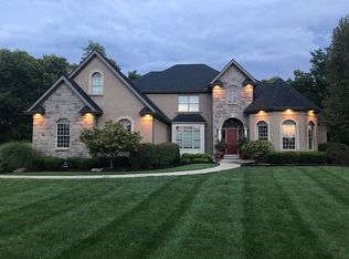 707 Grand Wood Ct, Springboro, OH 45066