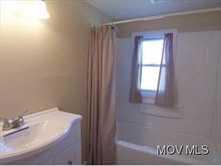 2nd image of 1701 Division St