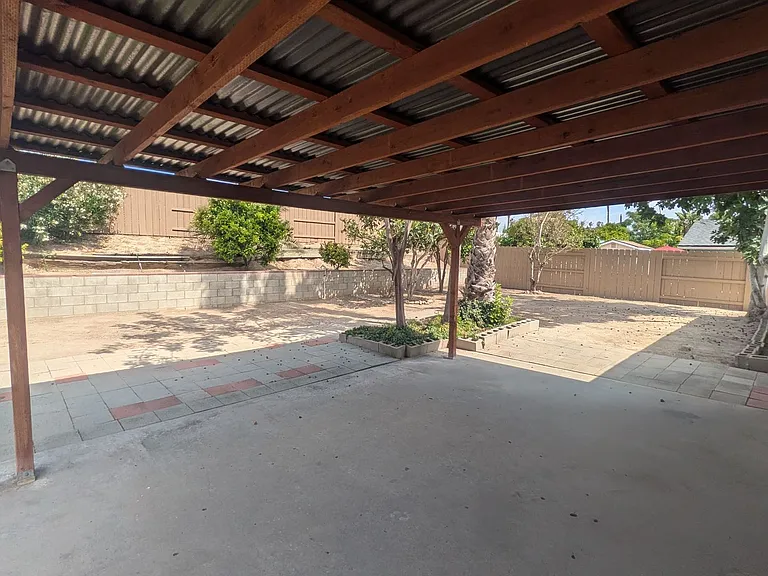 3221 Lemon Ln — Photo 22