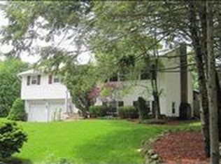 6 Thor Dr, Succasunna, NJ 07876