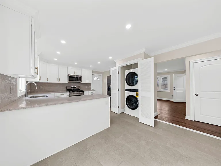 11 Sibel Ct #1 — Photo 4