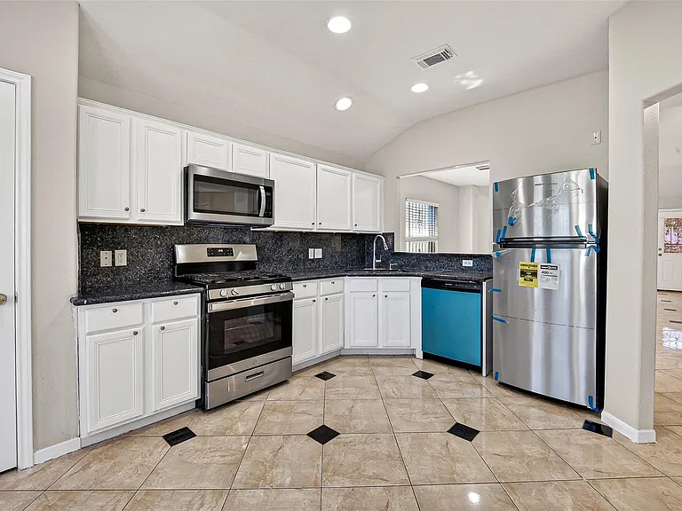 9918 Pierre Ct — Photo 9