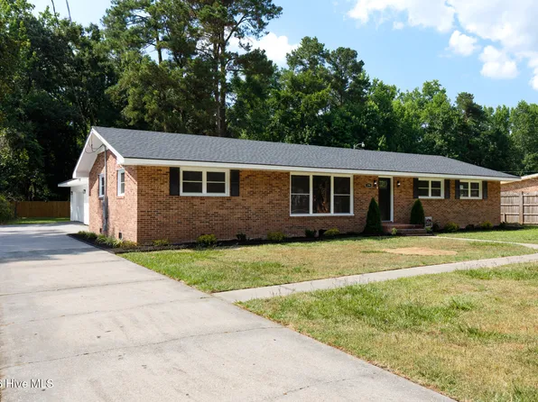 196 Country Club Road, Whiteville, NC 28472