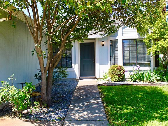 2nd image of 2171 Coroval Dr