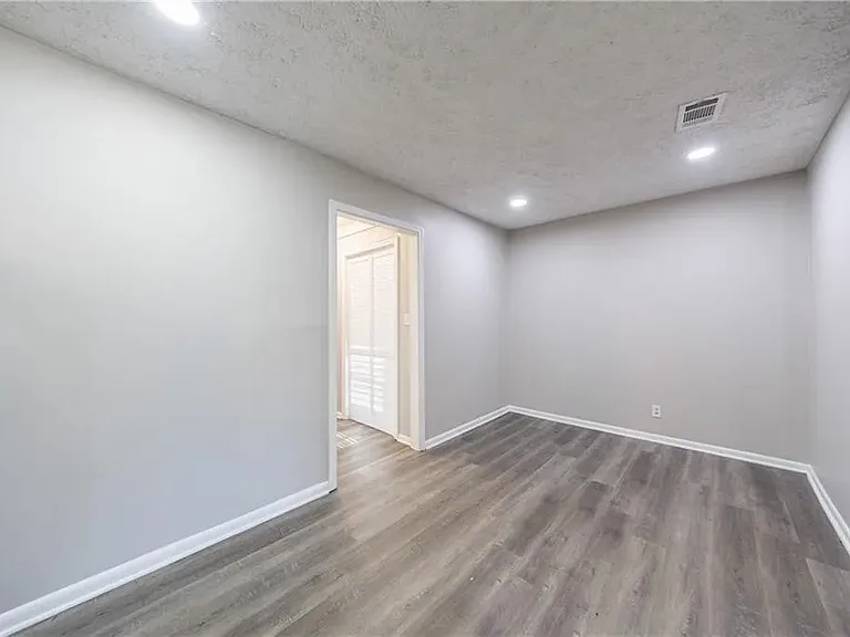 779 Amber Pl NW — Photo 16
