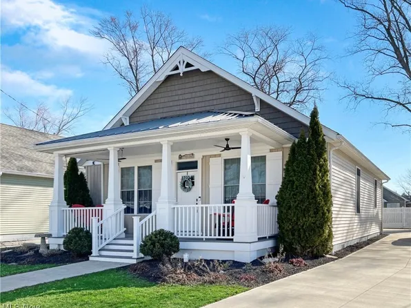 2087 S Bayview Dr, Marblehead, OH 43440