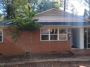 3714 Rosehaven Dr, Charlotte, NC 28205