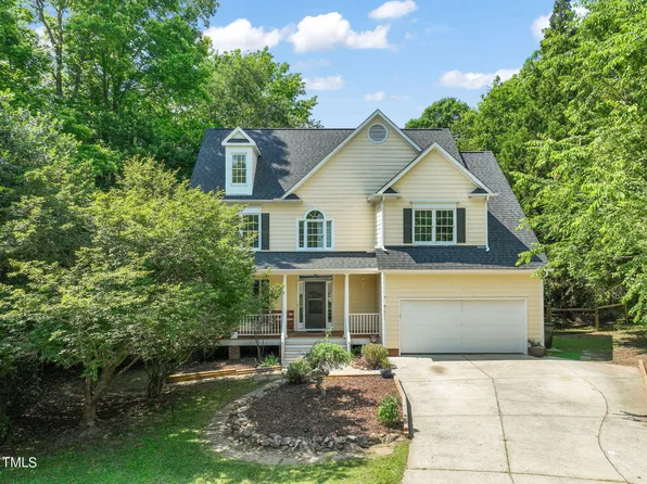 1011 Brendan Ct, Chapel Hill, NC 27516