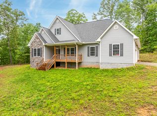 2092 Pleasant Grove Rd, Blairsville, GA 30512