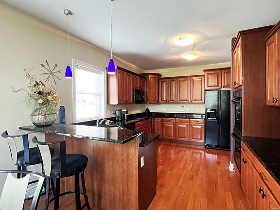 3rd image of 8705 Grants Log Cabin Ln
