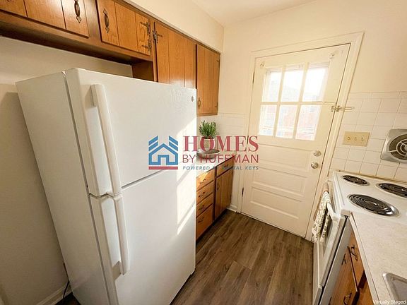 4th image of 2861-2867 Ravenswood Dr