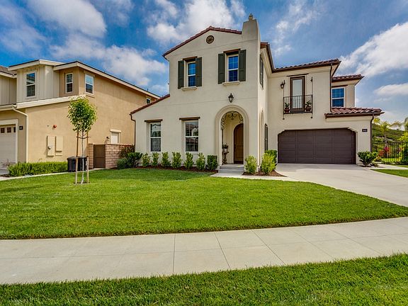 2nd image of 821 E Manresa Dr