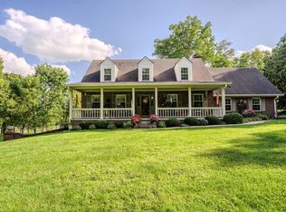 2075 Pinckard Pike, Versailles, KY 40383