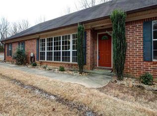 305 Memory Dr, Austin, AR 72007