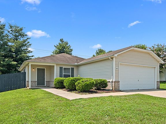 3rd image of 2647 Sutherland Dr