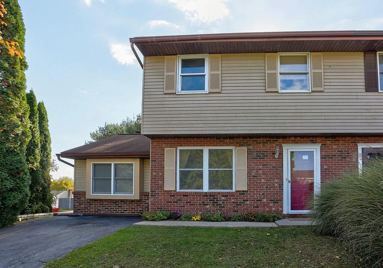 28 Turnbridge Dr photo 1