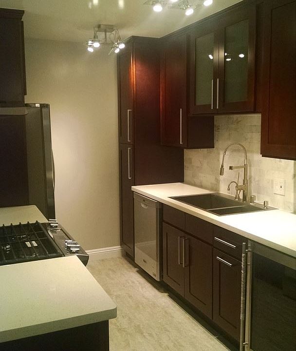 1st image of 3115 Bagley Ave APT 1