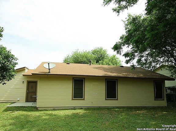 4th image of 326 Cable Dr