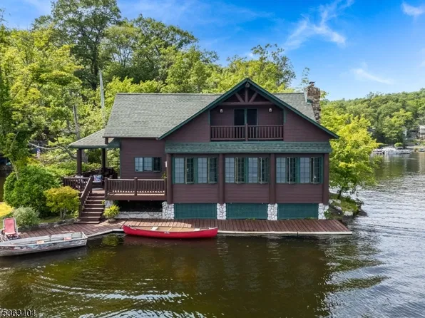 19 Division Ln, Byram Twp., NJ 07821