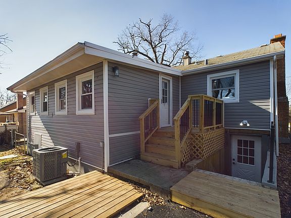 5th image of 11143 S Oketo Ave
