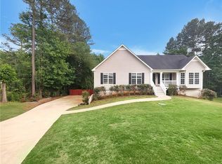 79 Lighthouse Dr, Dallas, GA 30132