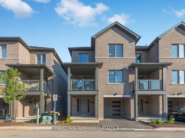 205 W Oak Trl #16, Kitchener, ON N2R 0J2
