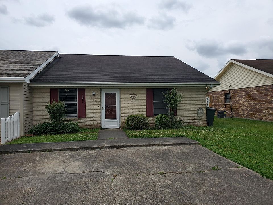 1st image of 1831 N Tallowood Dr