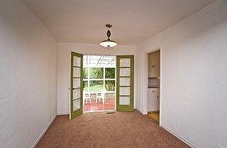 4th image of 290 Elm Ave
