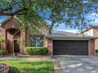 4948 Paddock Dr, Fort Worth, TX 76244