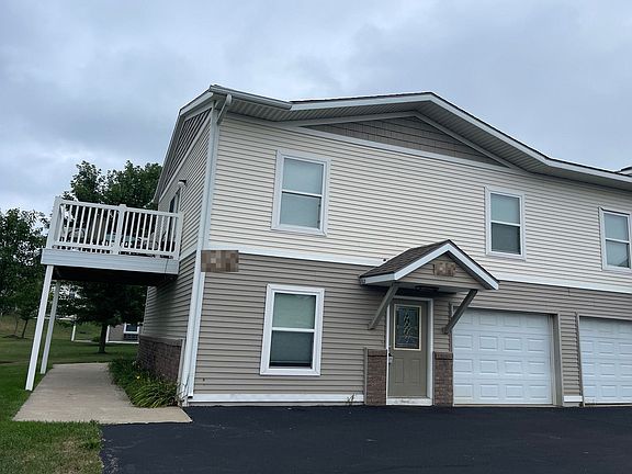 3rd image of 6119 E Fieldstone Hills Dr SE #7