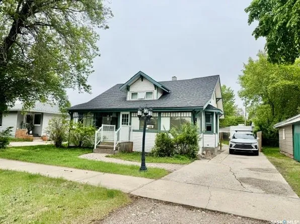 708 12th STREET, Humboldt, SK S0K 2A0