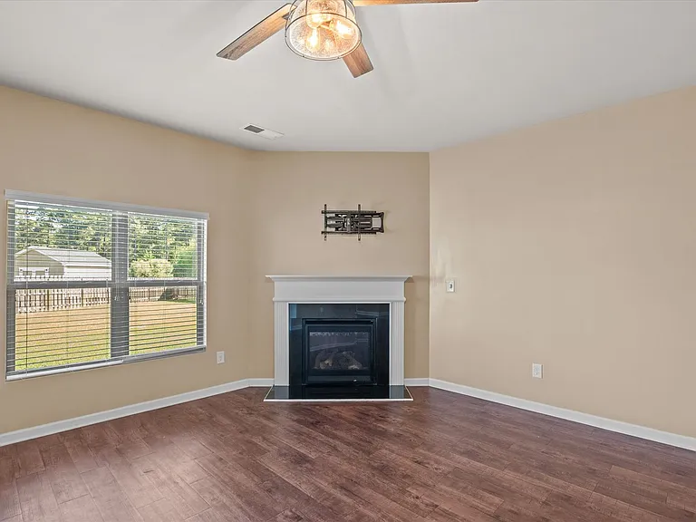 4704 Southwind Rd — Photo 27