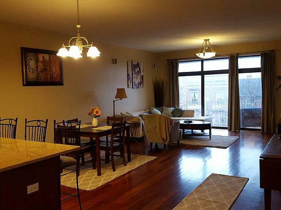 2nd image of 3300 W Irving Park Rd Unit H3