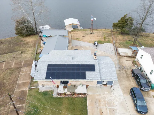 3848 Alta Dr, De Soto, MO 63020