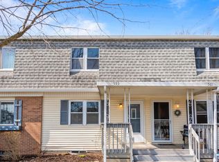 559 Harding Ln, Delaware, OH 43015