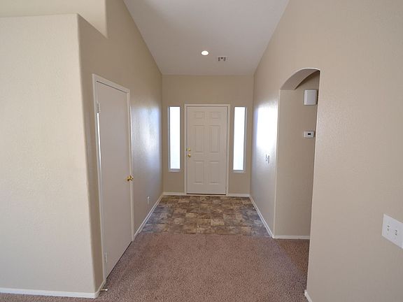 2nd image of 405 Don Pedro Cir