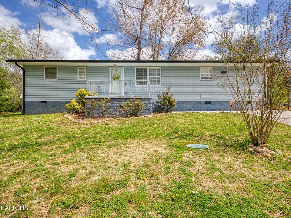1st image of 162 Tori Kait Ln