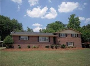 404 Bishop Dr, Mauldin, SC 29662