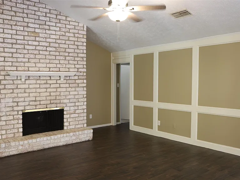 2215 Silver Falls Dr — Photo 8