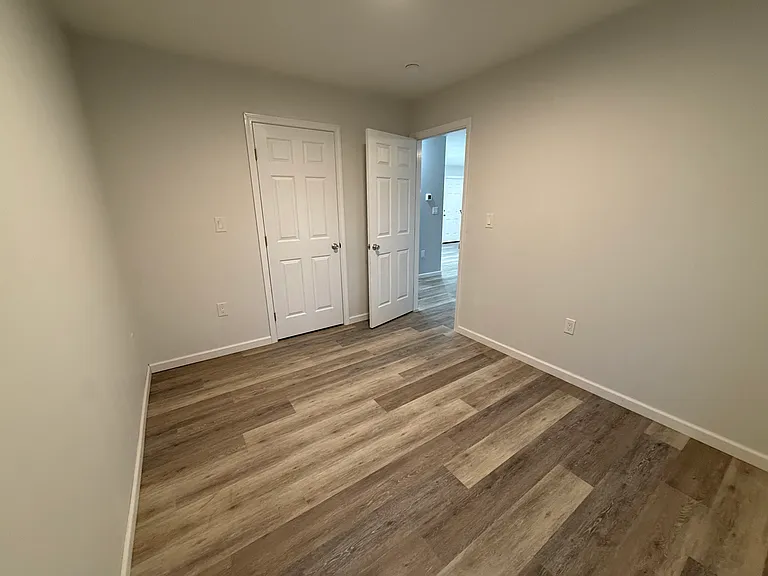 265 Lincoln St — Photo 5