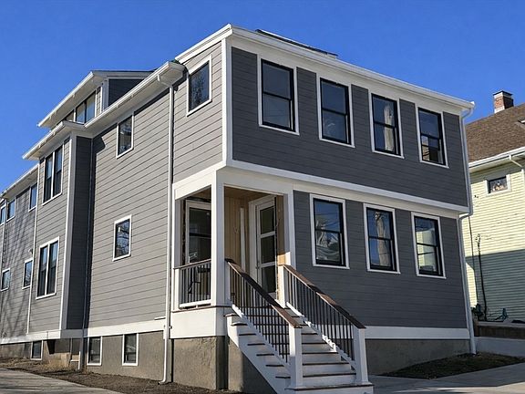 3rd image of 10-12 Clyde Rd #1