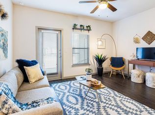 7319 N Loop 1604 E #122, San Antonio, TX 78233
