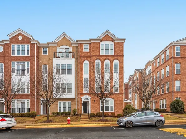 20618 Maitland Ter, Ashburn, VA 20147